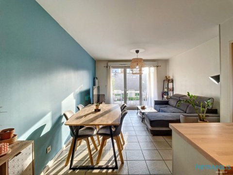 Appartement à vendre à Sathonay-Village